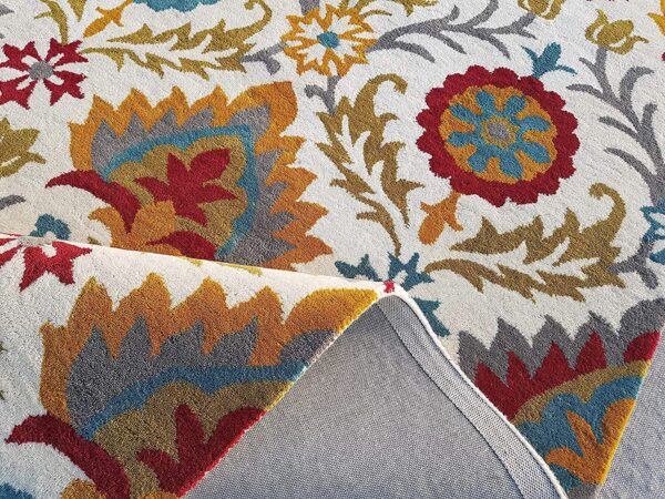 Vibrant Multicolor Floral Area Rug with Elegant Bohemian Design - Image 2